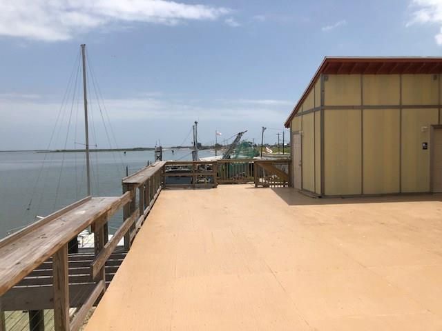 PACKERY FLATS LLC: 13402 S Padre Island Dr, Corpus Christi, TX 78418